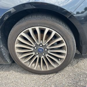 صورة مصغرة 20 لـ 2018 FORD FUSION SE