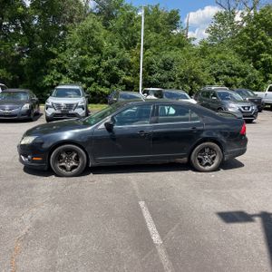 FORD FUSION SE - 3