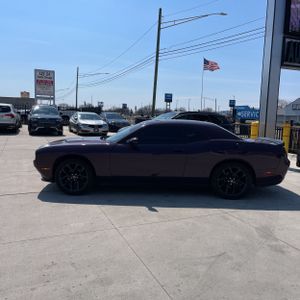 DODGE CHALLENGER SXT - 3