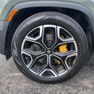 2022 Rivian R1S LAUNCH EDITION — миниатюра 17