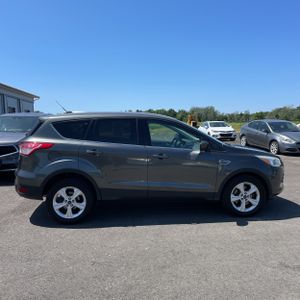 صورة 10 لـ 2015 FORD ESCAPE SE