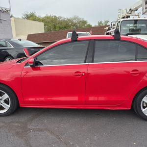 VOLKSWAGEN JETTA TDI VALUE EDITION - 4