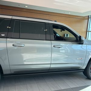 CADILLAC ESCALADE-V ESV BASE - 10