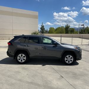 TOYOTA RAV4 - 10