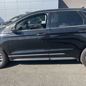 FORD EDGE TITANIUM - 4