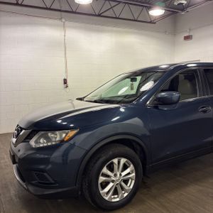 2016 Nissan ROGUE S — фото 2