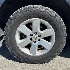 2012 Nissan PATHFINDER SV 照片 19