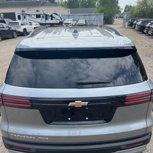 2025 Chevrolet TRAVERSE LT — миниатюра 16