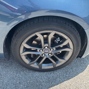 صورة مصغرة 19 لـ 2018 FORD FUSION SE