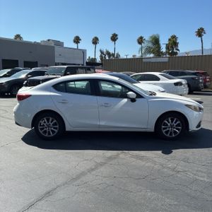 2016 Mazda MAZDA3 I SPORT photo 10