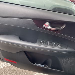 2021 KIA FORTE GT-LINE — миниатюра 75