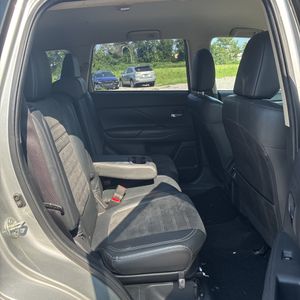 صورة مصغرة 35 لـ 2019 Mitsubishi OUTLANDER SE