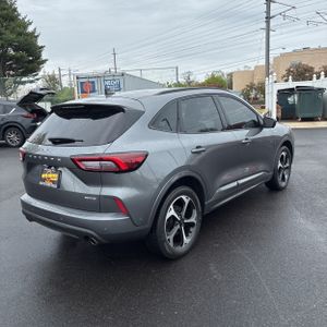 FORD ESCAPE ST-LINE ELITE - 8