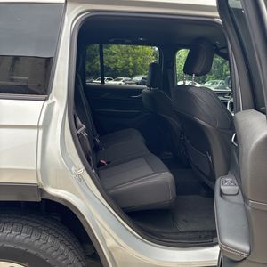 2024 JEEP GRAND CHEROKEE LAREDO — миниатюра 35