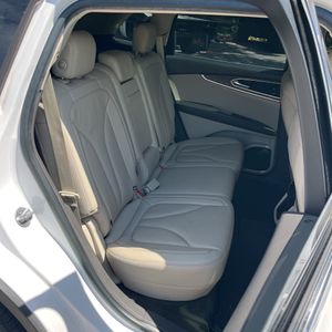 صورة 34 لـ 2018 Lincoln MKX RESERVE