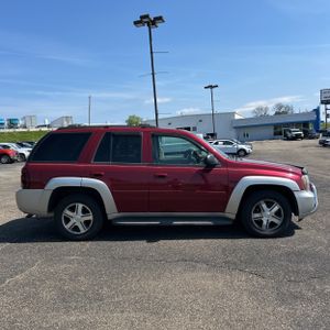 CHEVROLET TRAILBLAZER - 10