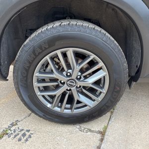 صورة مصغرة 19 لـ 2024 Nissan ROGUE S