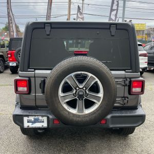 2022 JEEP WRANGLER UNLIMITED SAHARA 照片 6