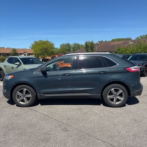 FORD EDGE SEL - 3
