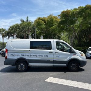FORD TRANSIT 250 - 10