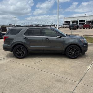 FORD EXPLORER SPORT - 10