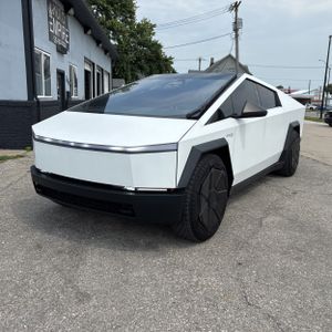 صورة 1 لـ 2024 Tesla CYBERTRUCK BASE