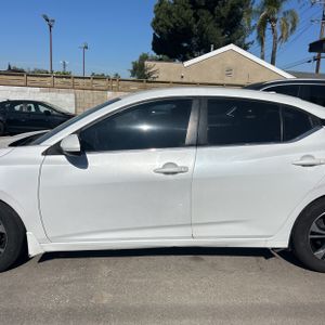 NISSAN SENTRA SV - 4