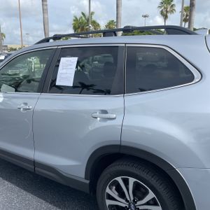 2019 Subaru FORESTER LIMITED 照片 6