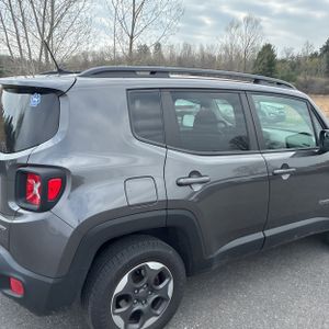 JEEP RENEGADE SPORT - 9