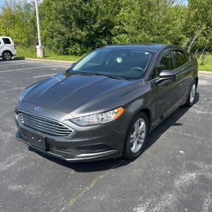 FORD FUSION SE - 1