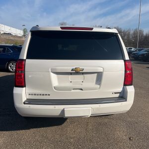 CHEVROLET SUBURBAN PREMIER - 7