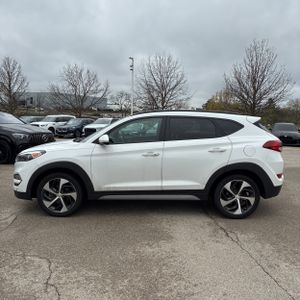 HYUNDAI TUCSON VALUE - 3