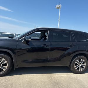 TOYOTA HIGHLANDER - 4