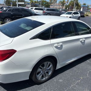 2020 Honda ACCORD LX 照片 9