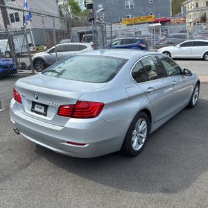 BMW 5-SERIES XDRIVE - 8
