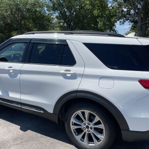 FORD EXPLORER XLT - 6