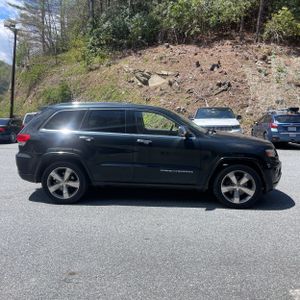 JEEP GRAND CHEROKEE OVERLAND - 10