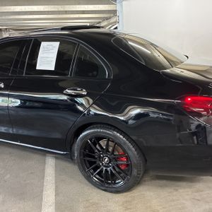 صورة 6 لـ 2016 Mercedes-BENZ C 300