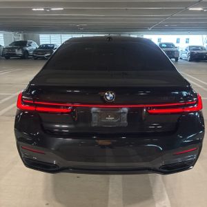 BMW 750I XDRIVE - 7