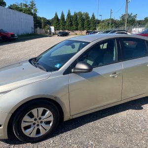 2013 Chevrolet CRUZE LS AUTO 照片 2