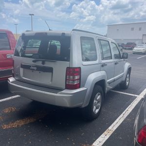 JEEP LIBERTY SPORT - 6