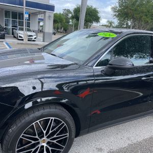 PORSCHE CAYENNE BASE - 2