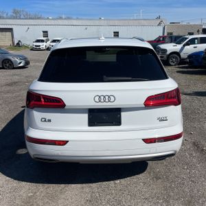 AUDI Q5 2.0T PREMIUM - 6