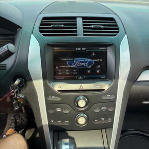 صورة مصغرة 38 لـ 2015 FORD EXPLORER XLT