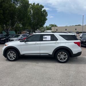 2020 FORD EXPLORER XLT — фото 3