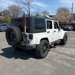 JEEP WRANGLER UNLIMITED SAHARA - 8
