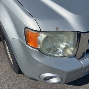 صورة 49 لـ 2009 FORD ESCAPE XLT