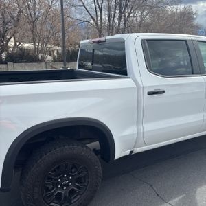 CHEVROLET SILVERADO 1500 ZR2 - 9
