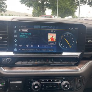 صورة مصغرة 37 لـ 2023 Chevrolet SILVERADO 1500 RST