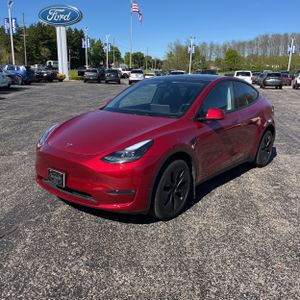 TESLA MODEL Y LONG RANGE - 1